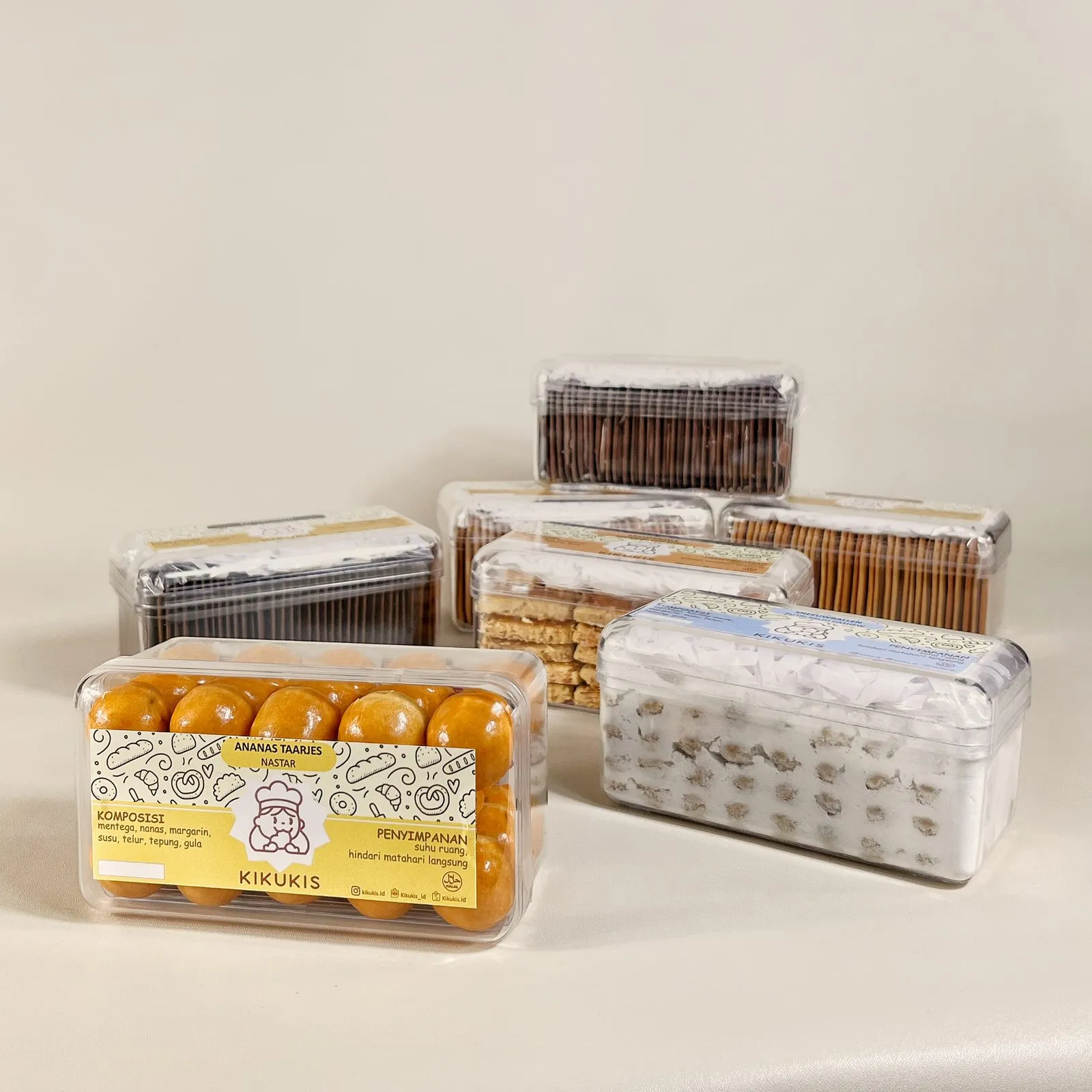 Aneka kue kering KIKUKIS.ID dalam toples